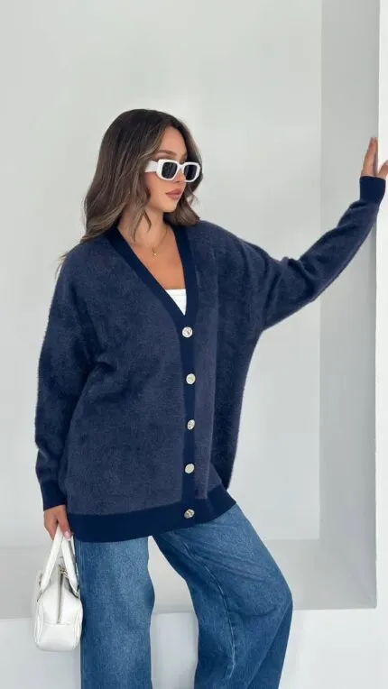 Dark Navy Blue Button-Front V-Neck Beard Cardigan