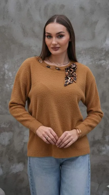 Camel Collar Scarf-Neck Beard Sweater